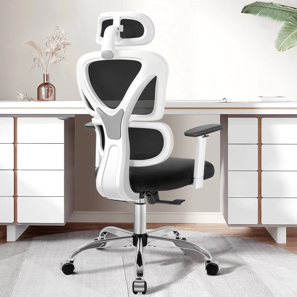 Black High Back Ergonomic Office Chair with Lumbar Support S77241