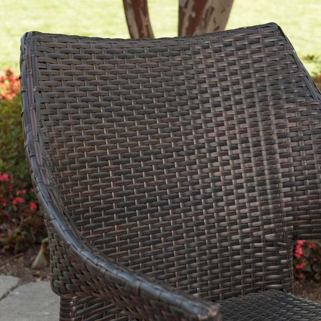 Acacia Wood Dining Set with Wicker Stacking Chairs U38407