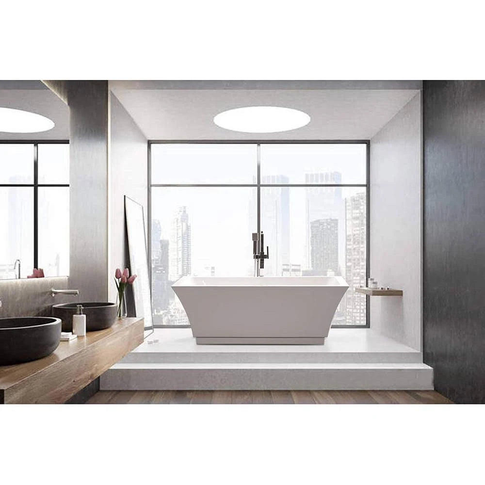 59 in. Acrylic Freestanding Bathtub in White E900
