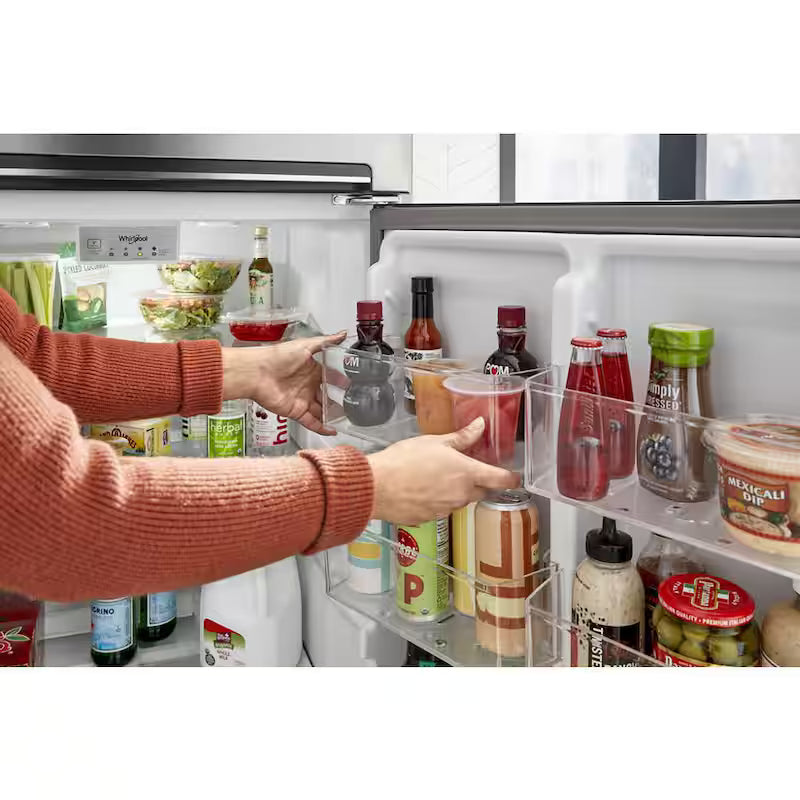 16.6 cu. ft. Stainless Steel Top Freezer Refrigerator Q9530