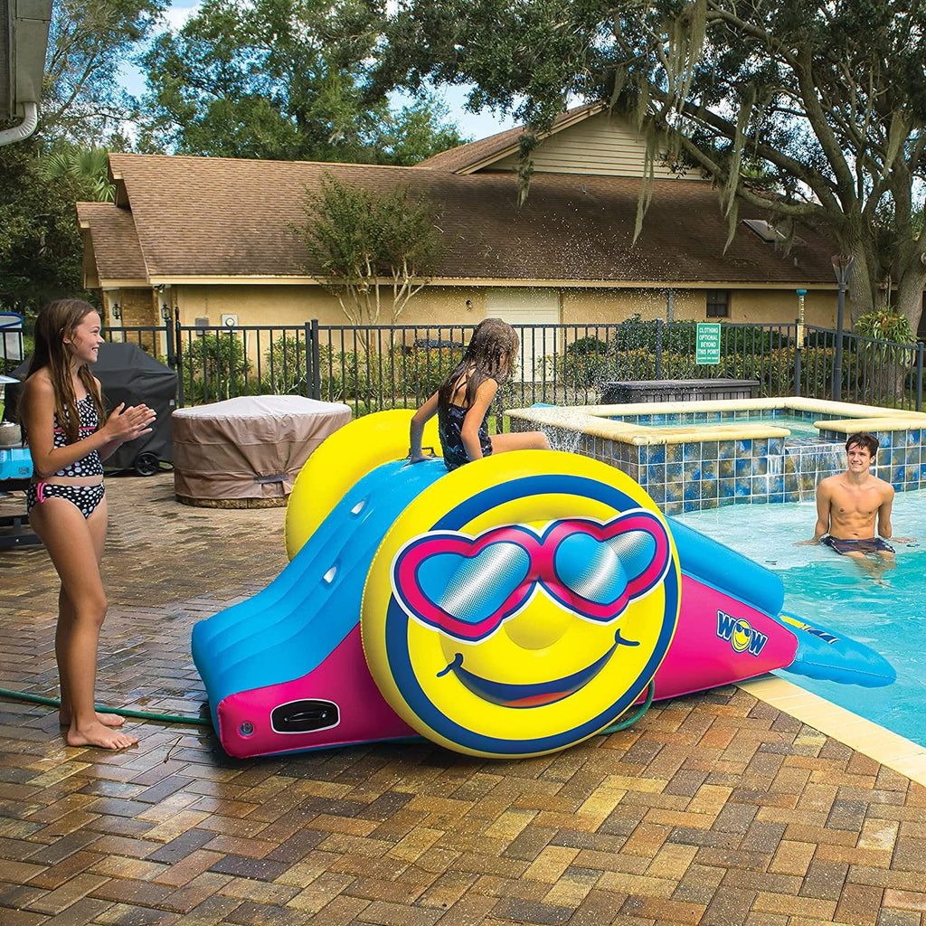 Inflatable Water Slide with Sprinklers T14782