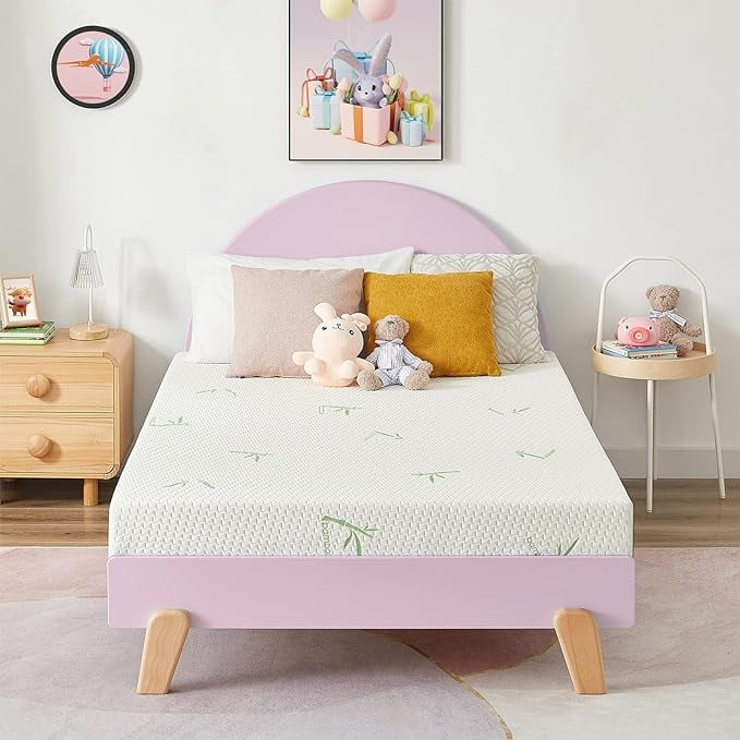 5 Inch Full Mattress with Washable Cover R581342